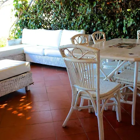 Apartment Casa Vacanze Il Ginepro - Golfo Di Marinella *