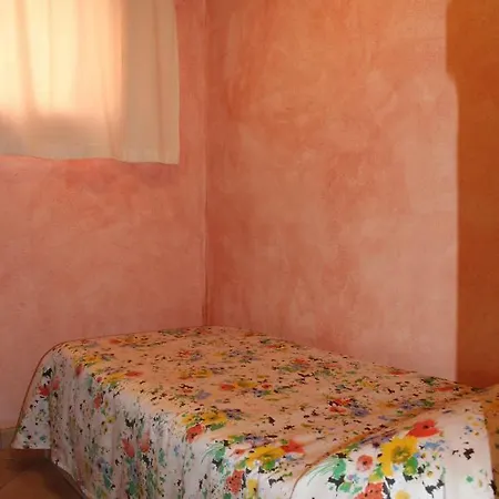 Casa Vacanze Il Ginepro - Golfo Di Marinella Apartment *
